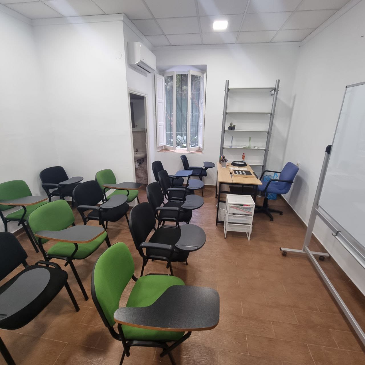 explore-english-hellin (3)